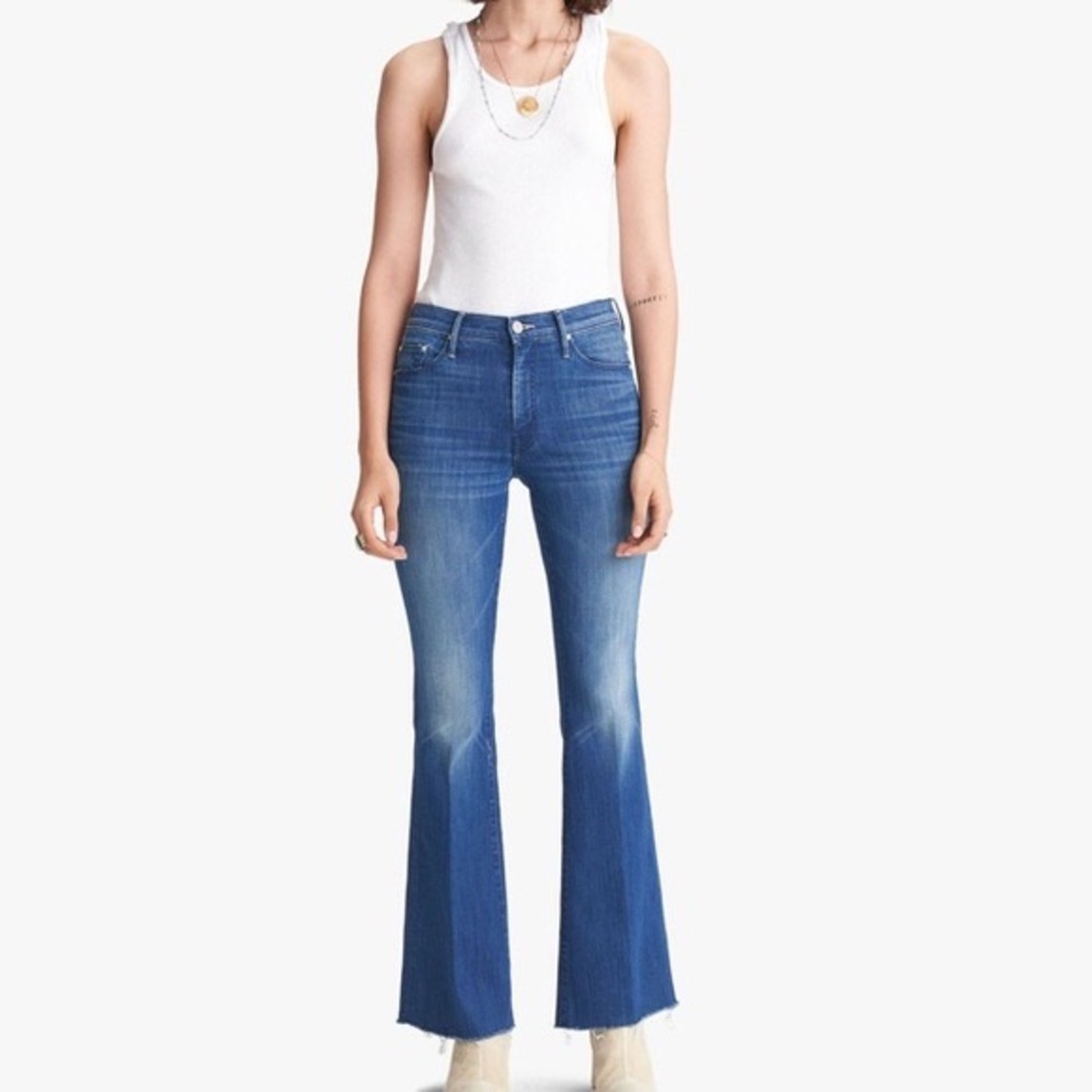 Mother Weekender Fray in Squeeze It, size 27